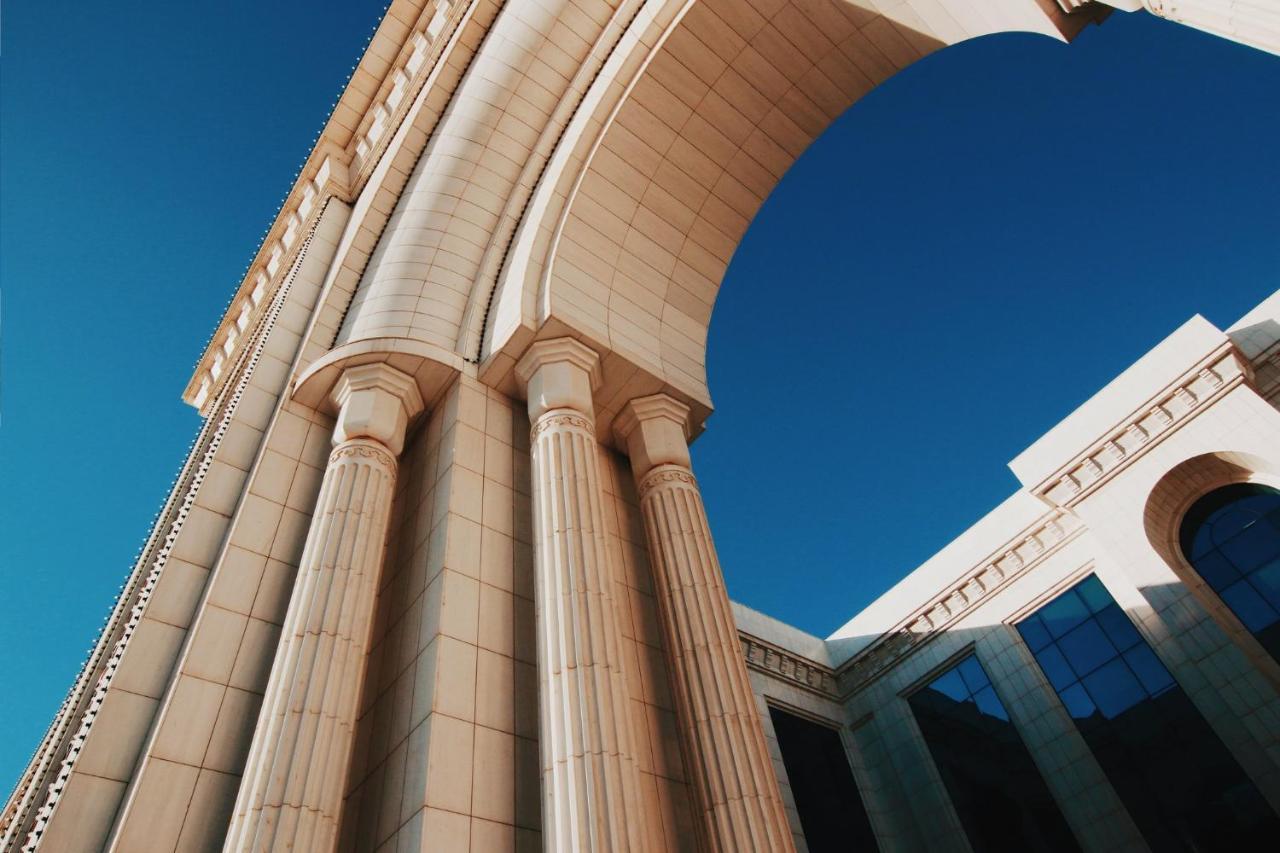 Intercontinental Tashkent By Ihg Hotel Exterior photo