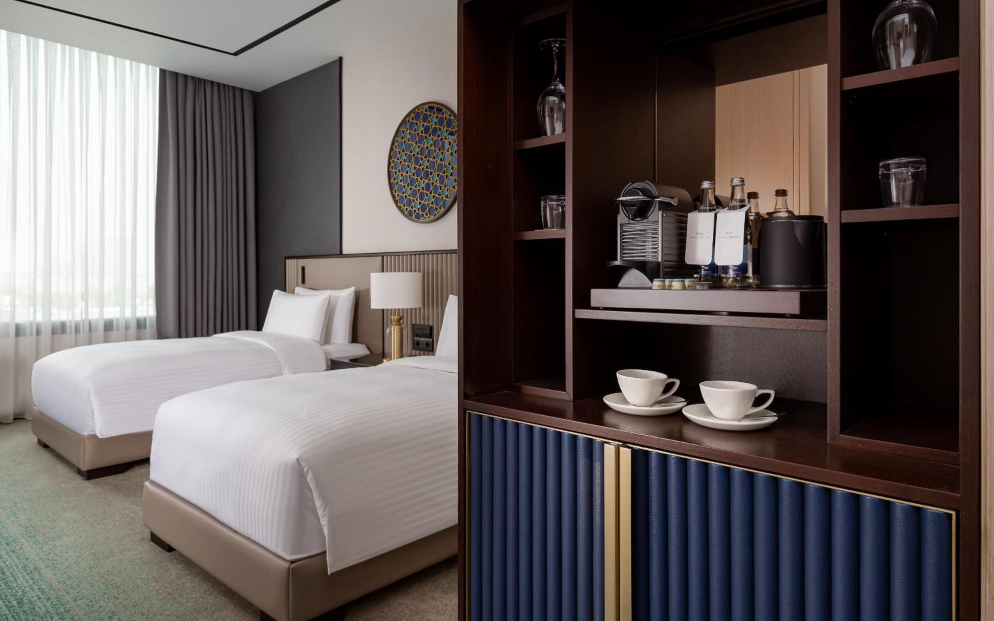 Intercontinental Tashkent By Ihg Hotel Exterior photo