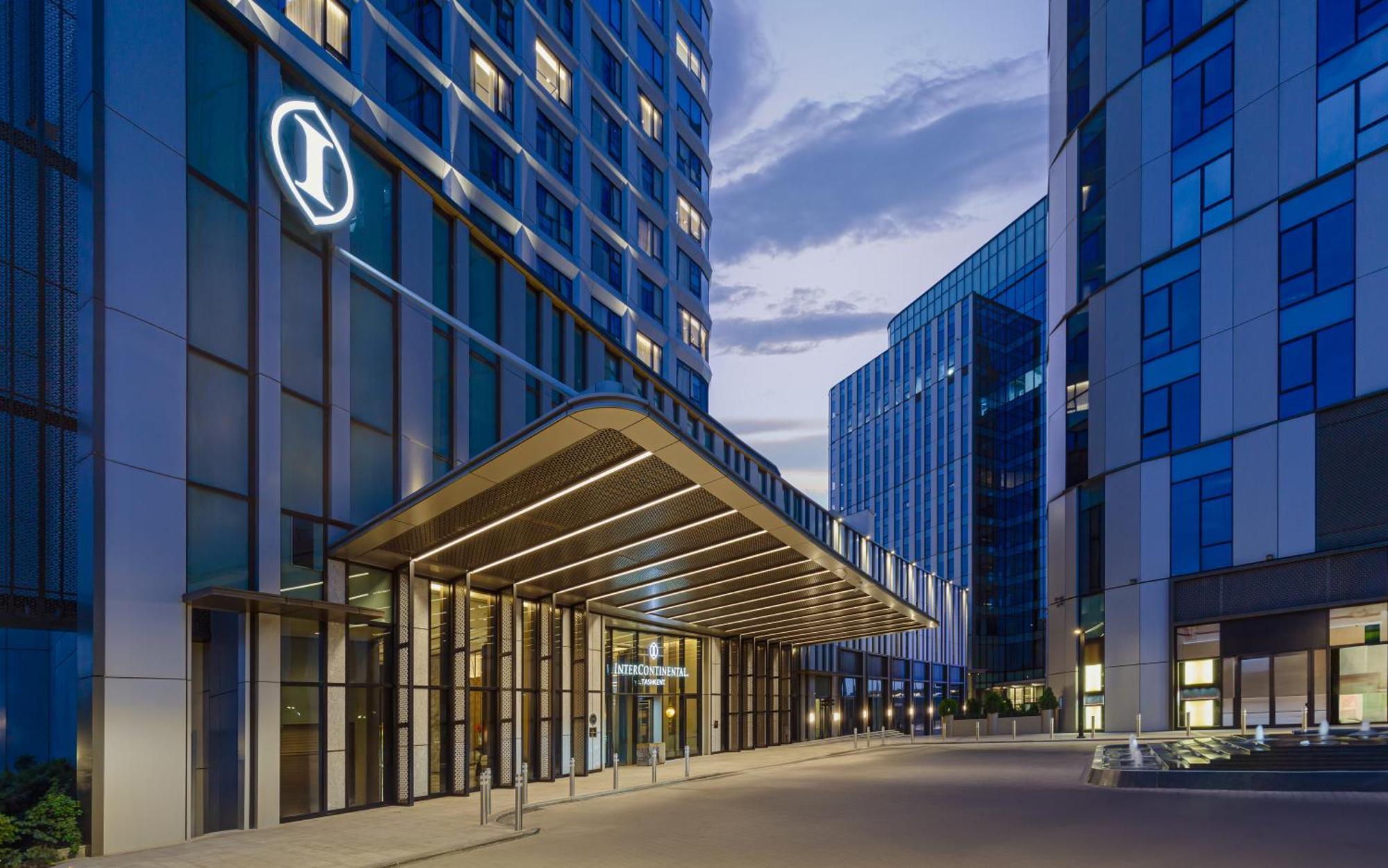 Intercontinental Tashkent By Ihg Hotel Exterior photo